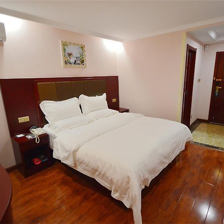 Greentree Inn Anhui Hefei Huizhou Avenue Dazhonglou Express Hotel Zewnętrze zdjęcie